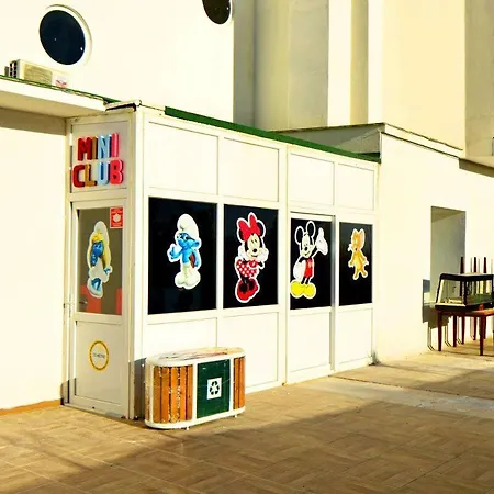 Отель Orange Paradise 4*